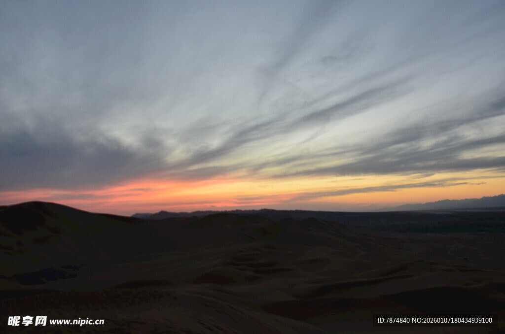 沙漠壮丽日落美景