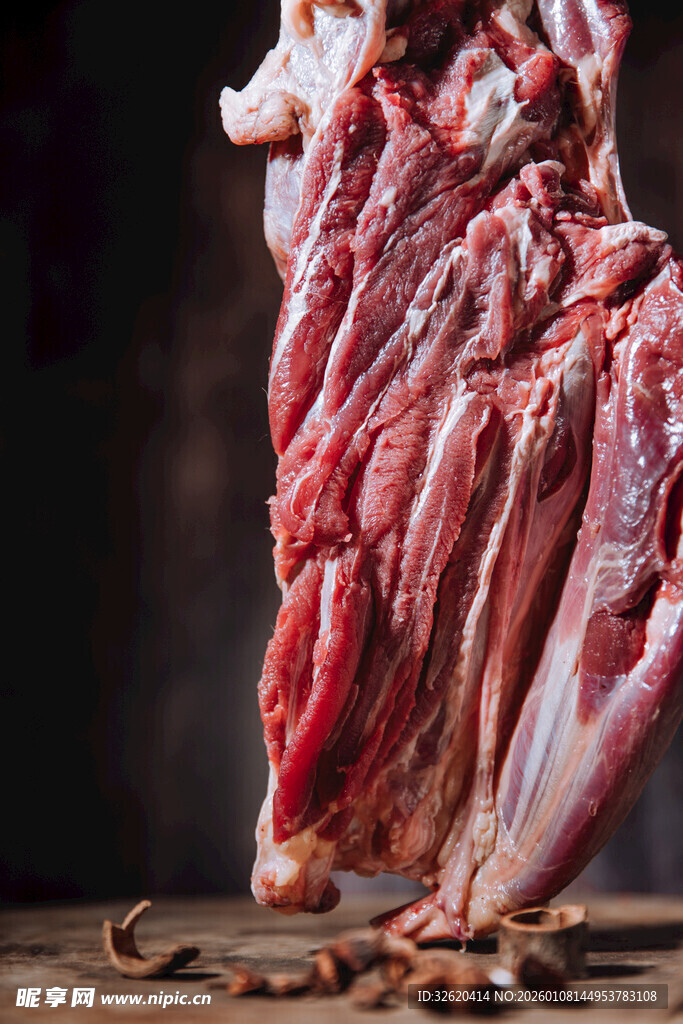 新鲜生牛肉