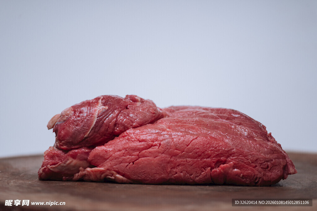 新鲜生牛肉