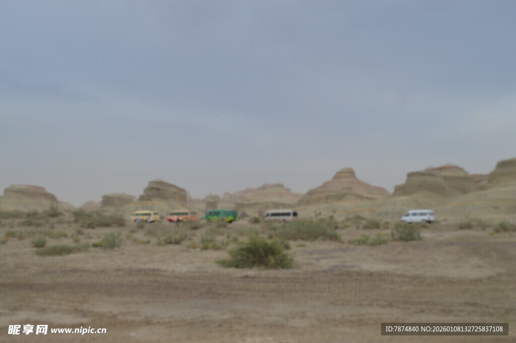 荒漠中的独特地貌景观