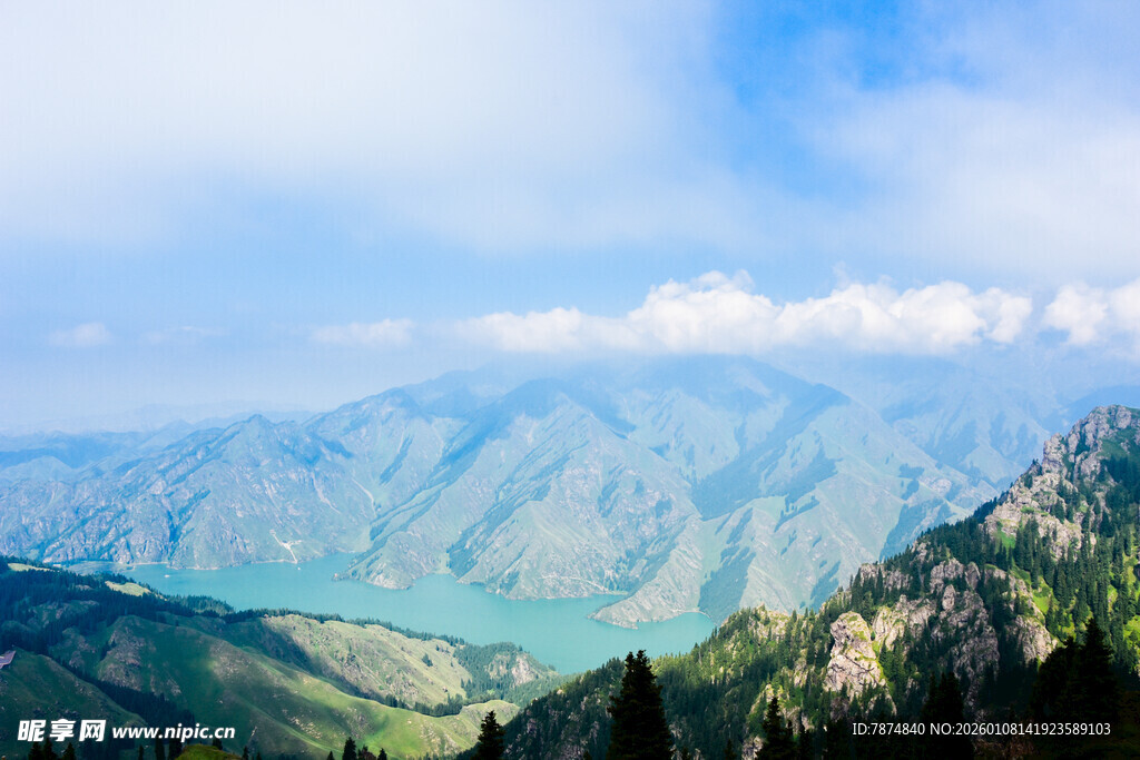 壮美山川湖泊秀丽风光
