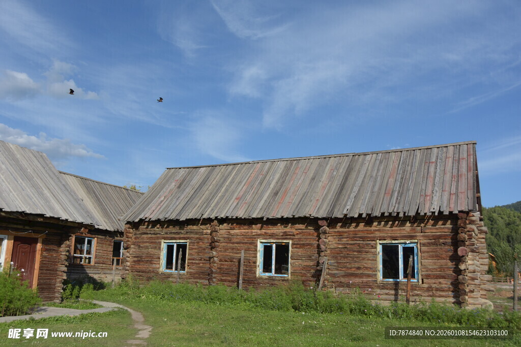 乡村木屋 静谧田园风光