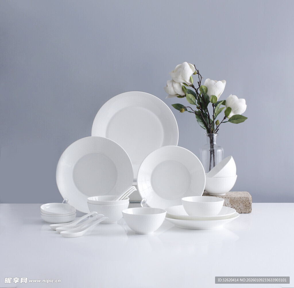 白色餐具