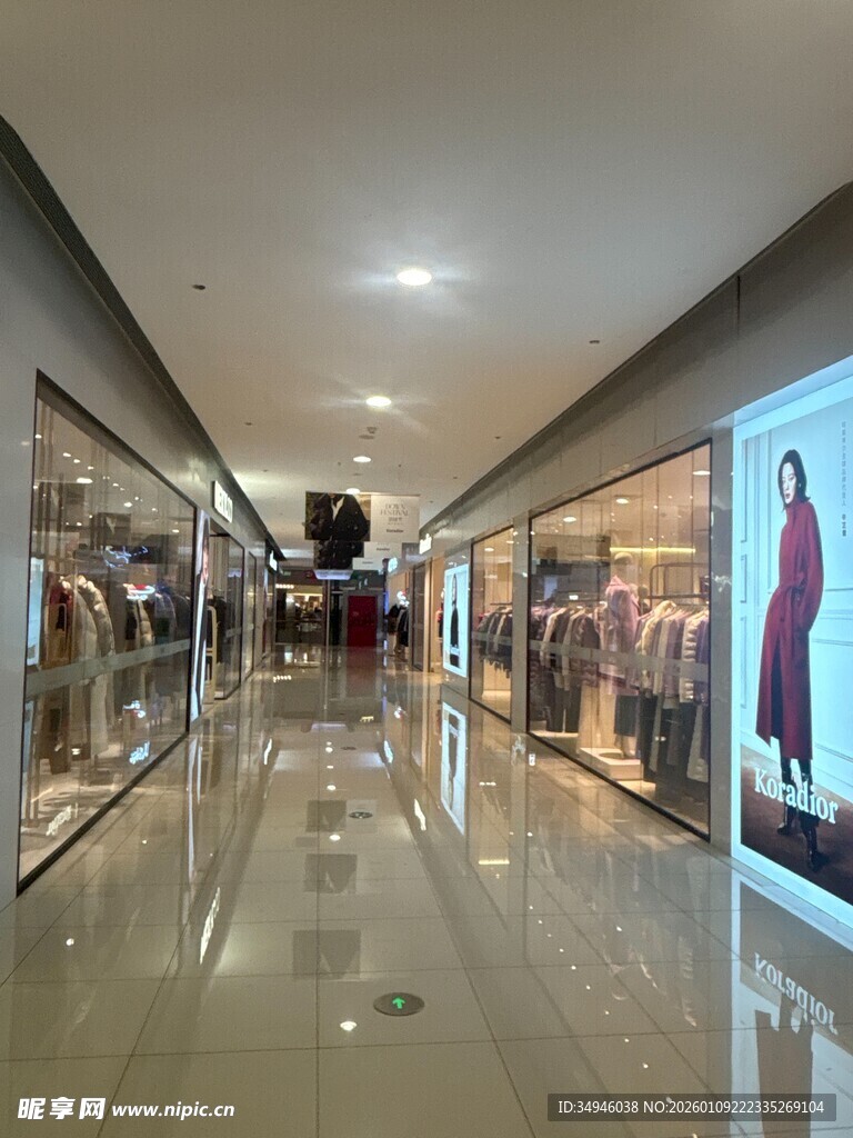 时尚商场内景展示