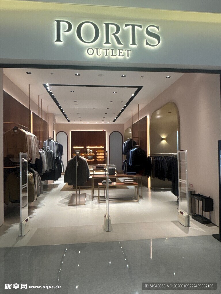 宝姿品牌时尚服装店展示