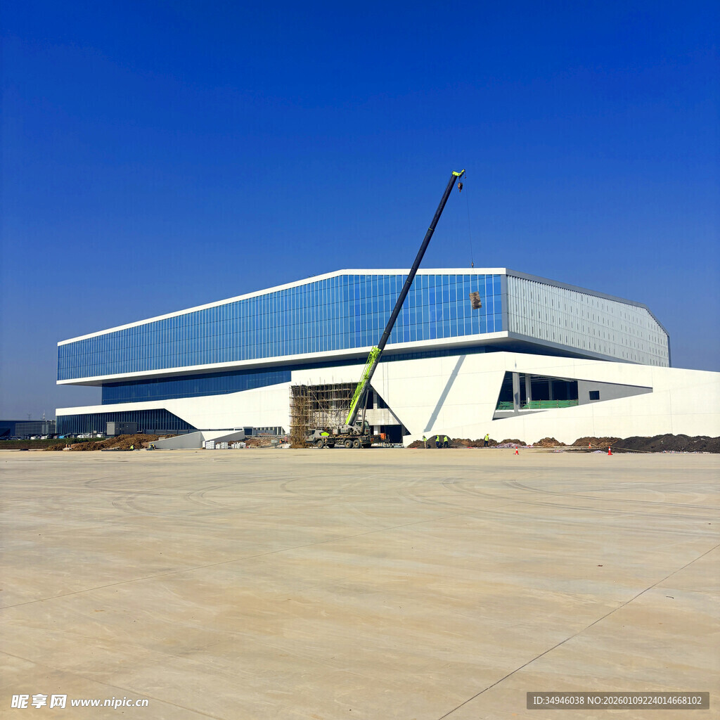 现代风格建筑施工现场