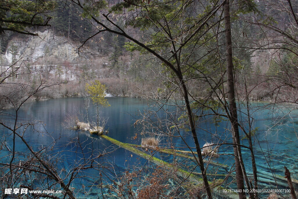 九寨沟绝美湖景风光