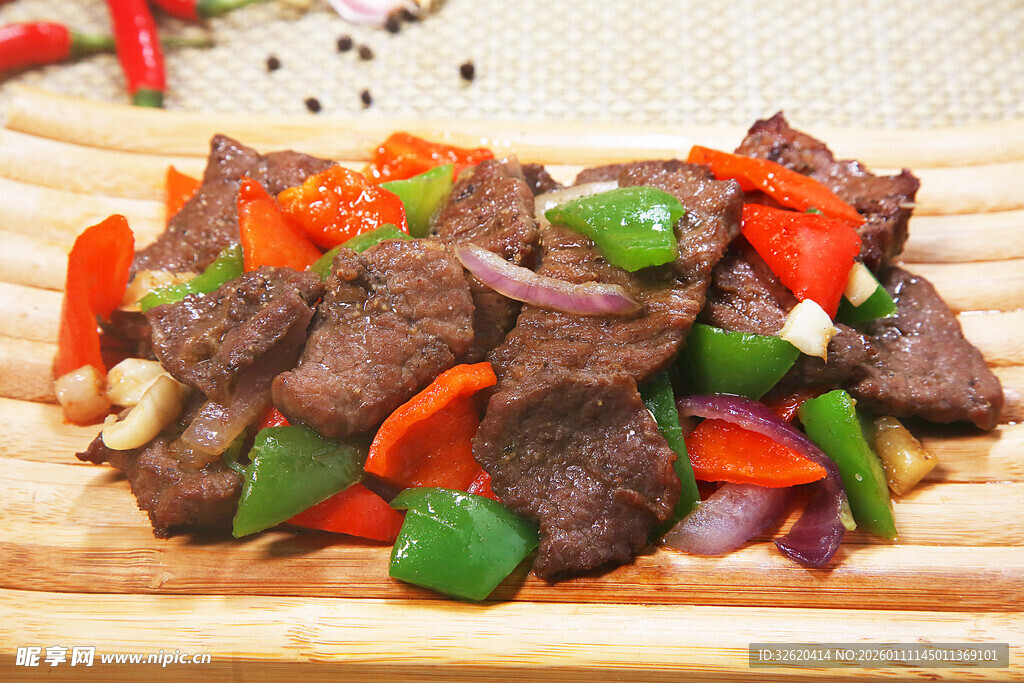 彩椒炒牛肉片