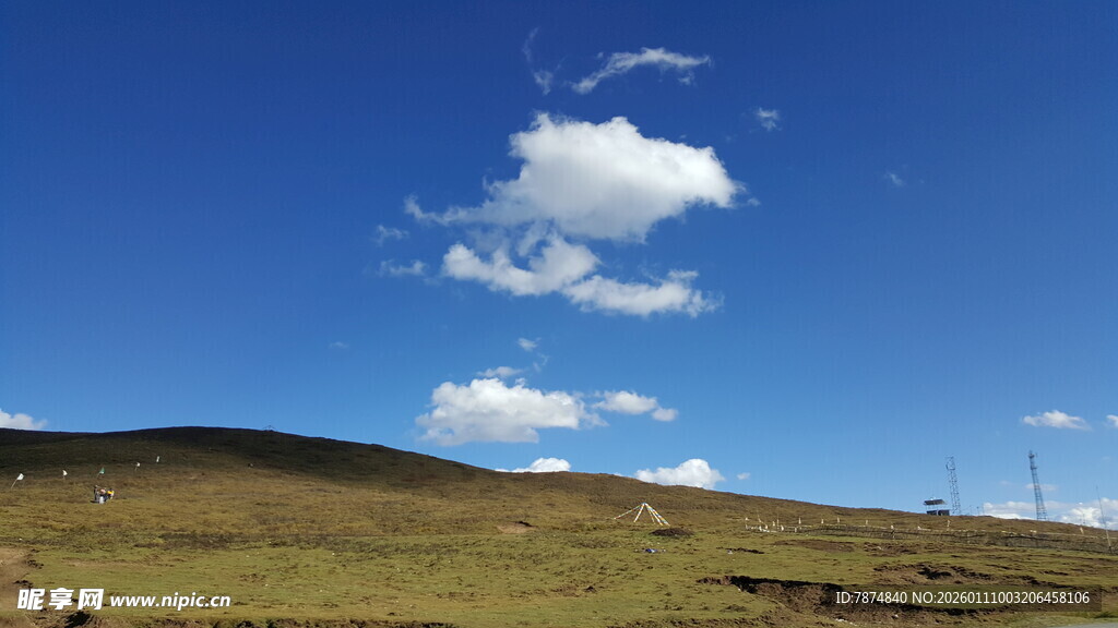 草原蓝天 白云悠悠