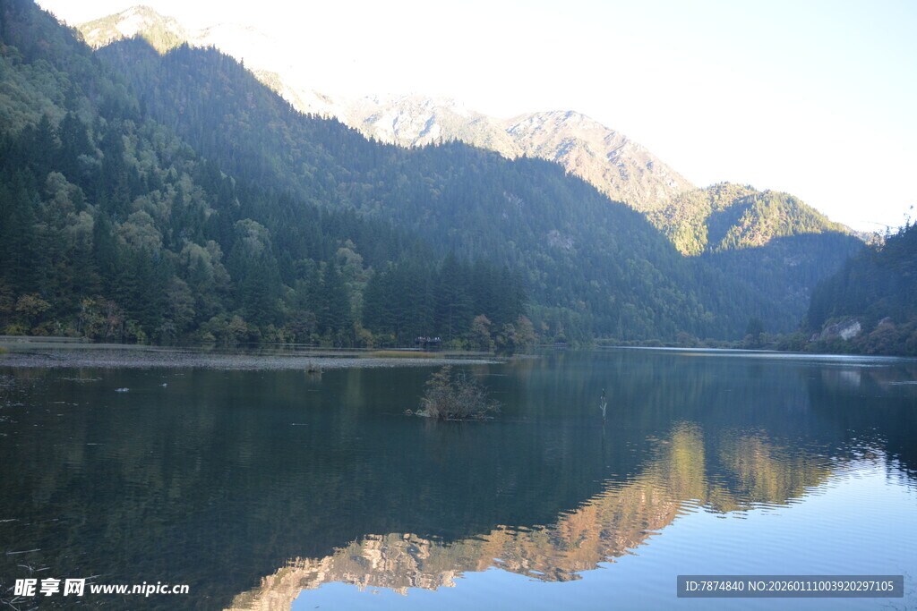 宁静山水湖景自然风光