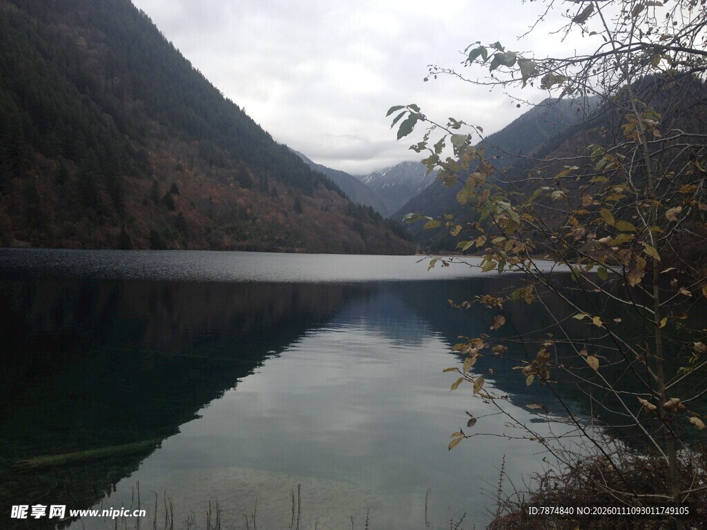 宁静山水湖景自然风光