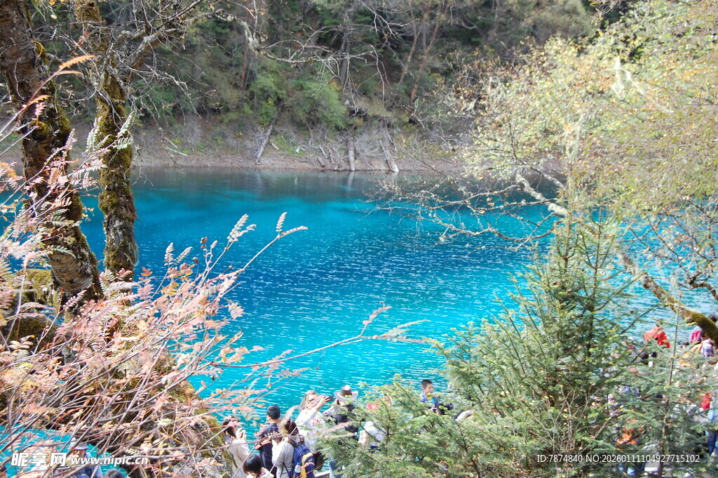 九寨沟蓝湖美景