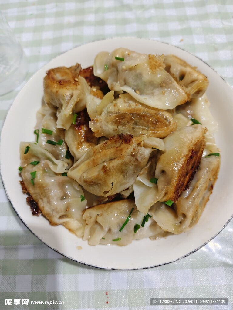 一盘美味煎饺
