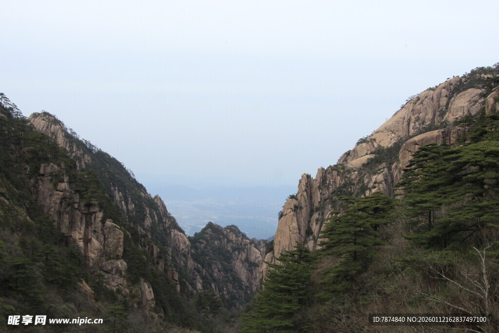 壮丽山景 峻岭巍峨