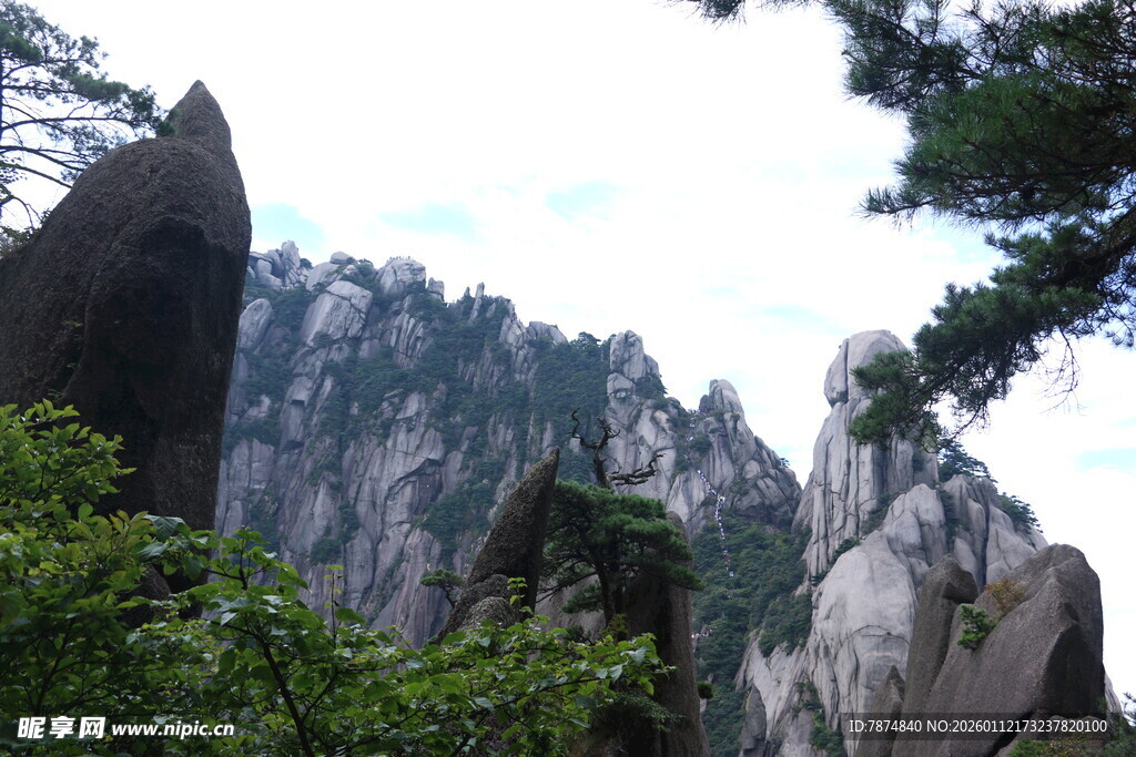 黄山奇峰景观