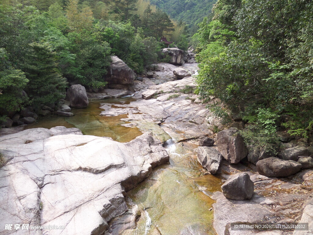 山间溪流 自然清幽之景