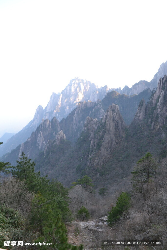 壮丽山景 尽显自然之美
