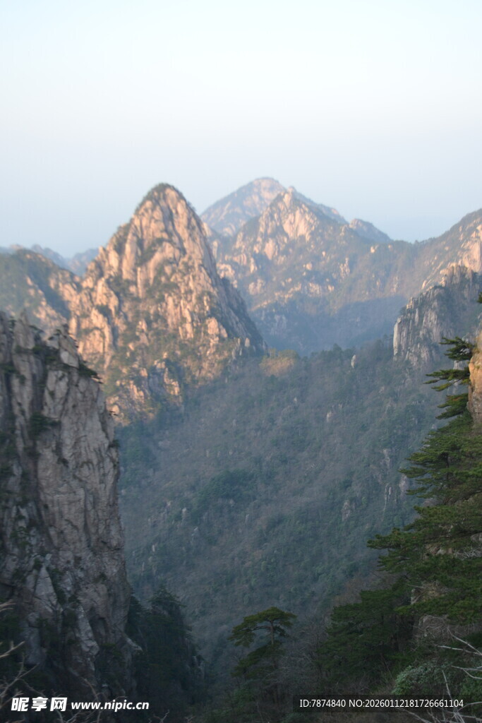 壮丽山景 峰峦叠嶂
