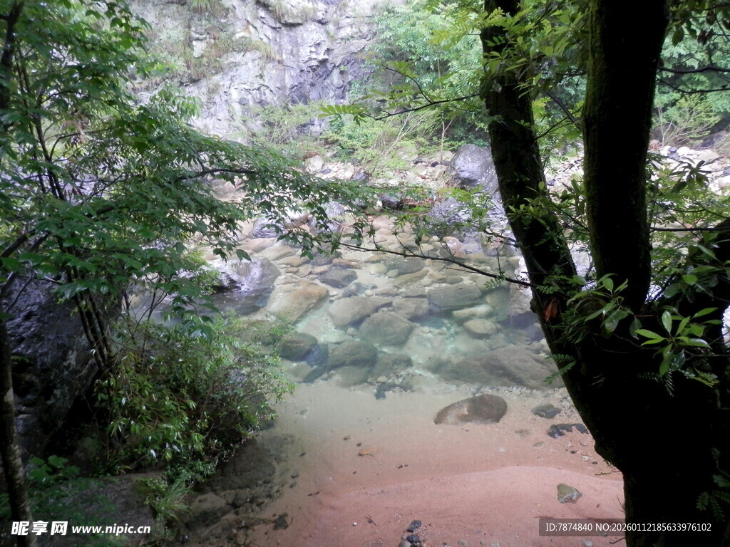 山林间的清幽小径