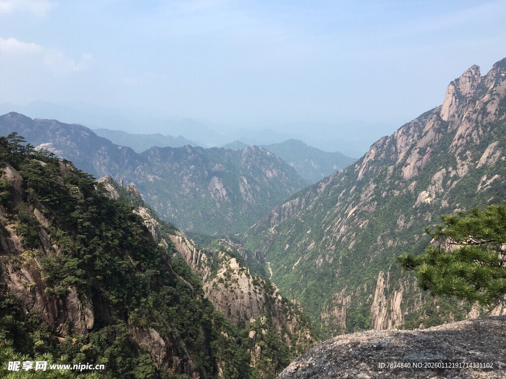 壮丽山景 尽显自然之美