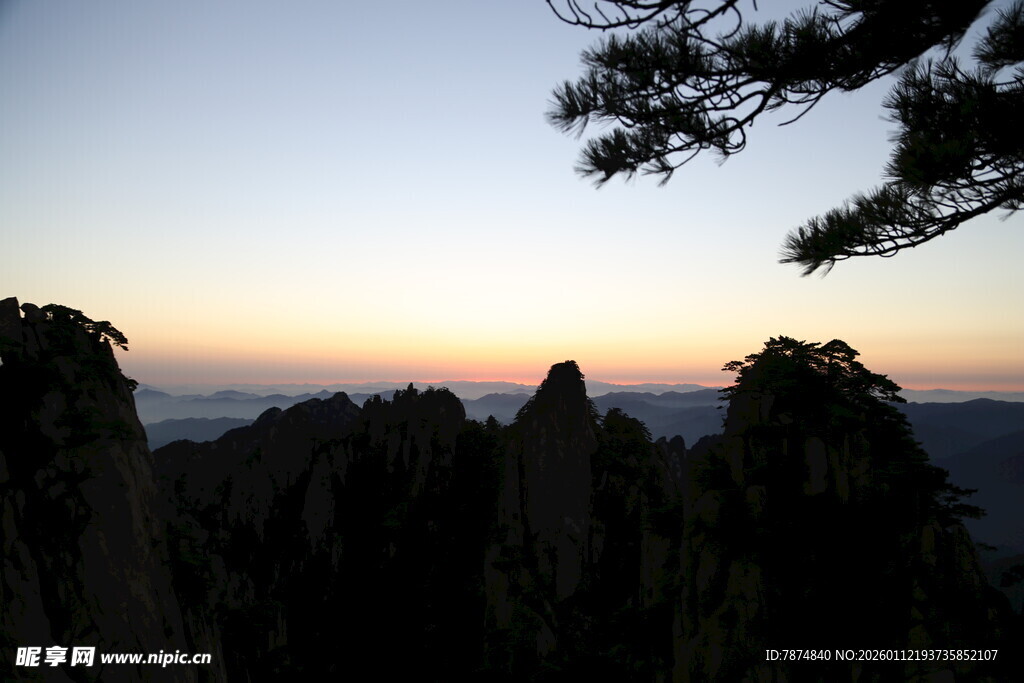 黄山日暮美景
