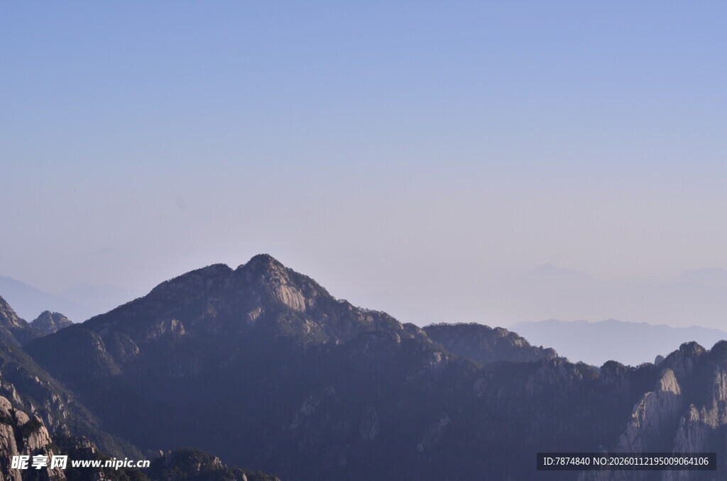 壮丽山景 尽显自然之美