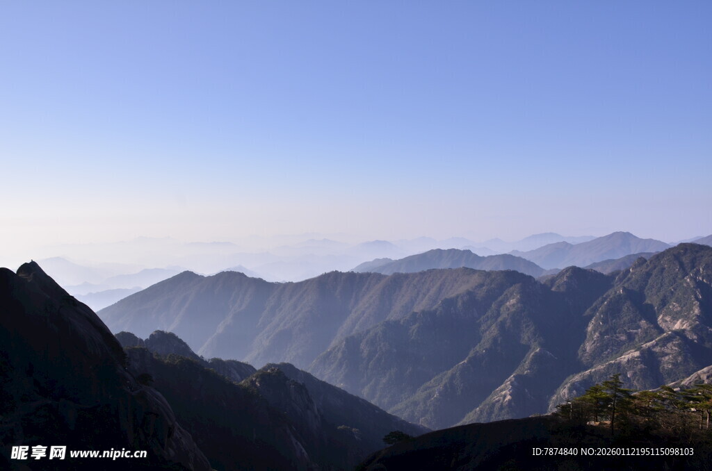 壮丽山景 远山近峦