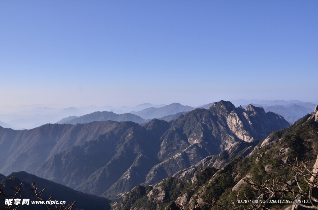 壮丽山景 远山近峰皆如画