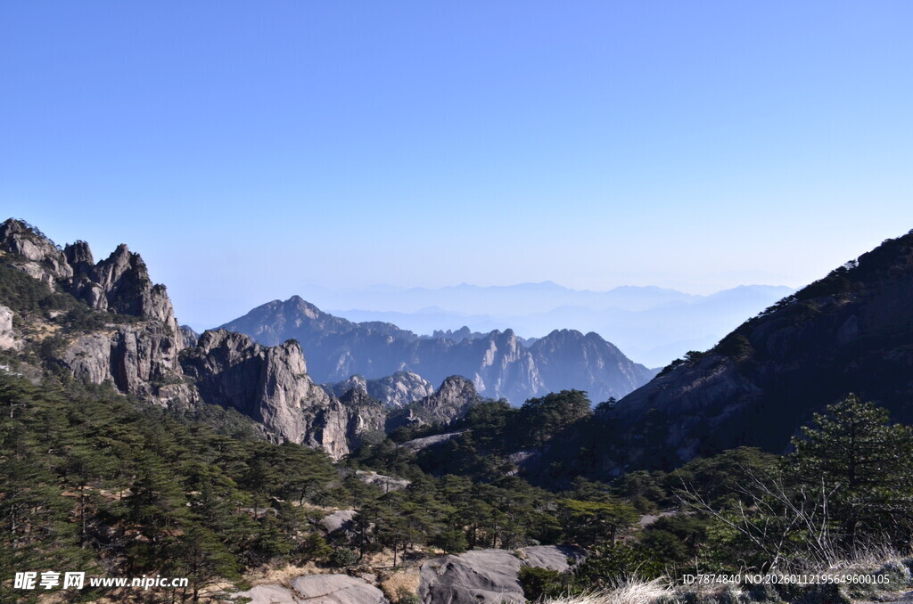 壮丽山景 领略自然之美