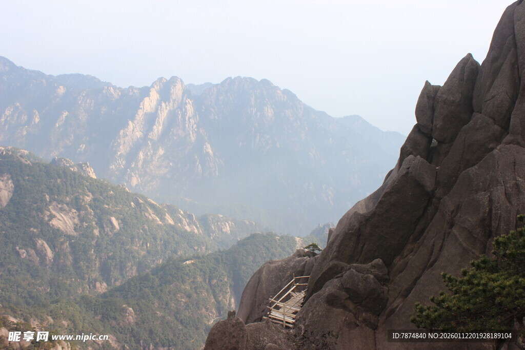 壮丽山景 峻峭奇峰