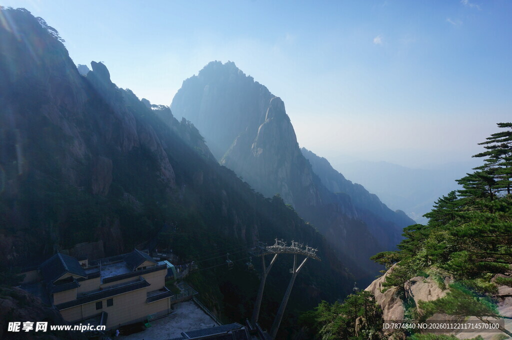 壮丽黄山山峰景色