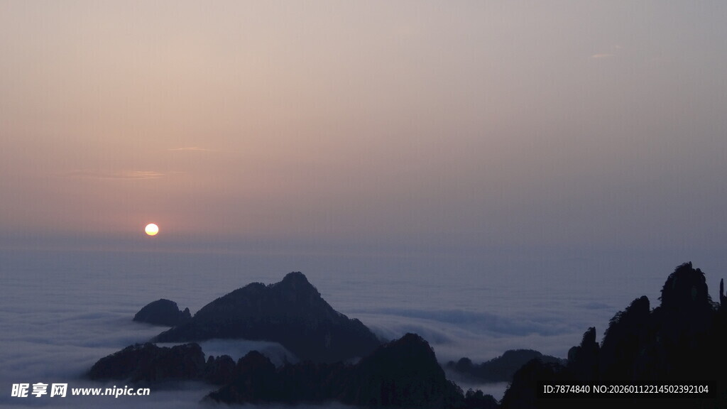 海上日出 山峦云海景观