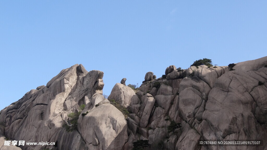 嶙峋山石 尽显自然之美