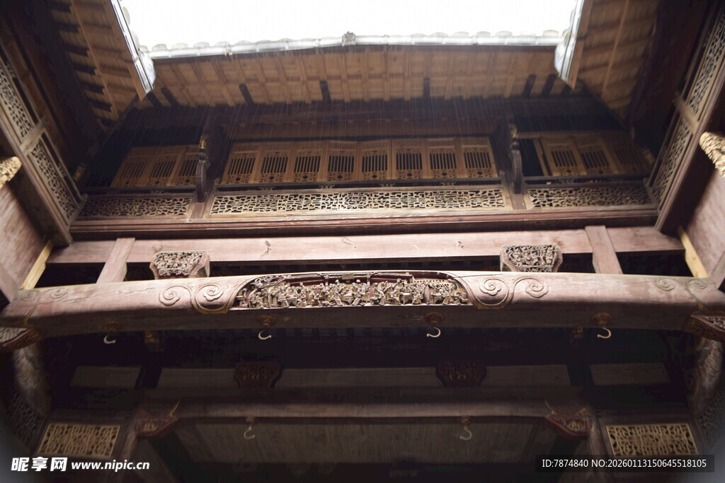 中式古建筑内部结构特写