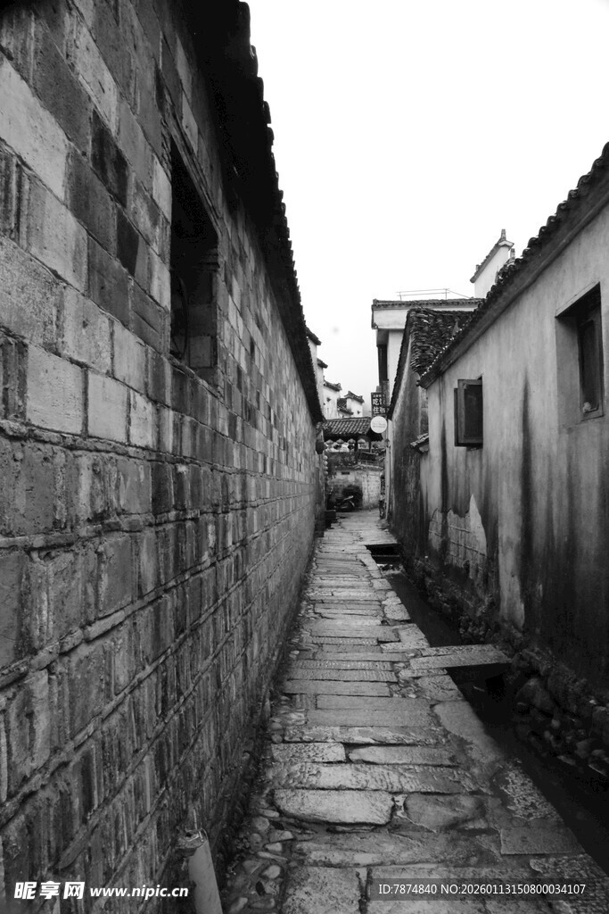 古巷石板路 静谧旧时光