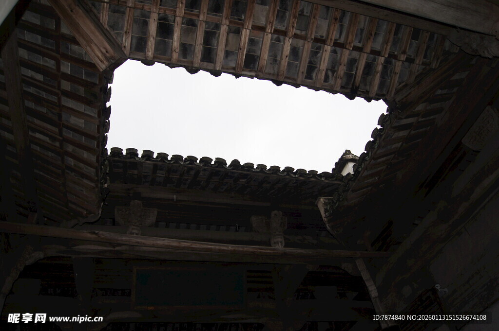 古建天窗 展现岁月韵味