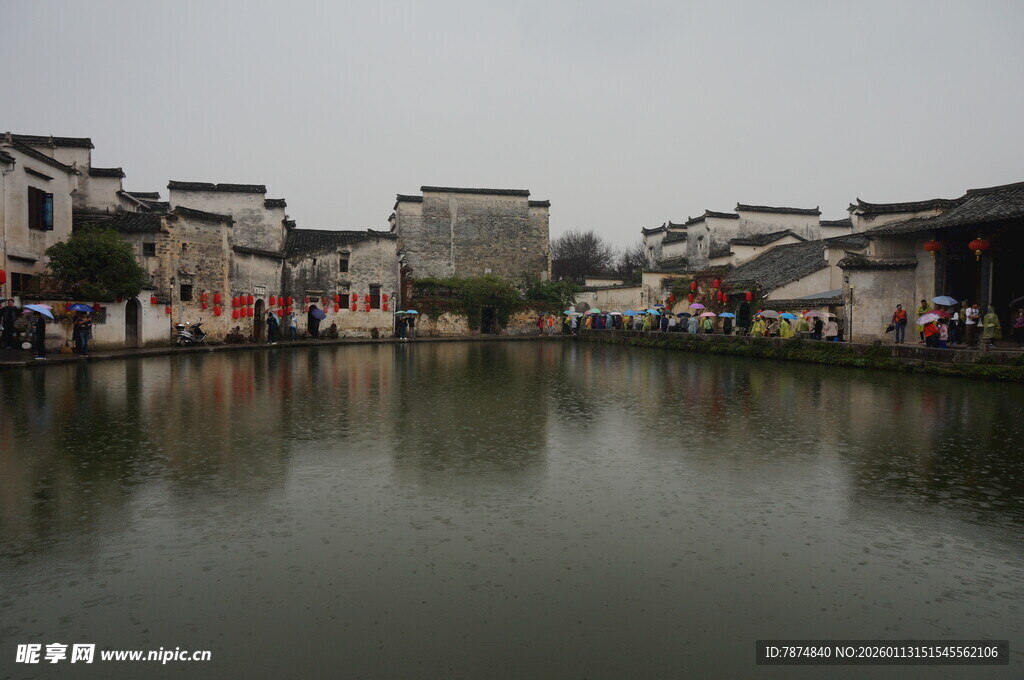 江南水乡临河古建筑景观