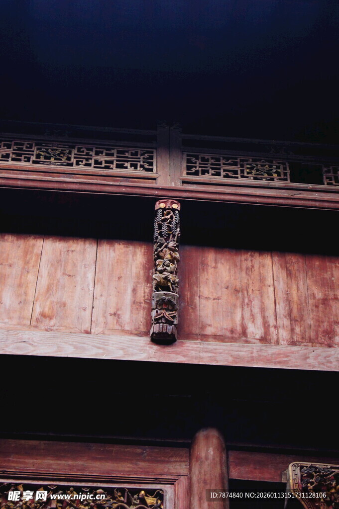 中式古建筑精美木雕细节