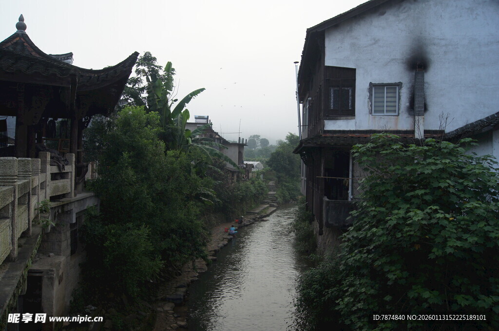 江南水乡古巷小河景致