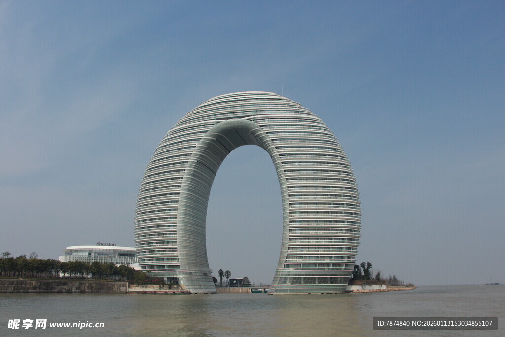 湖州月亮酒店独特建筑景观