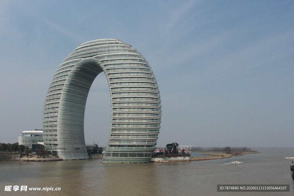 湖州月亮酒店独特外观