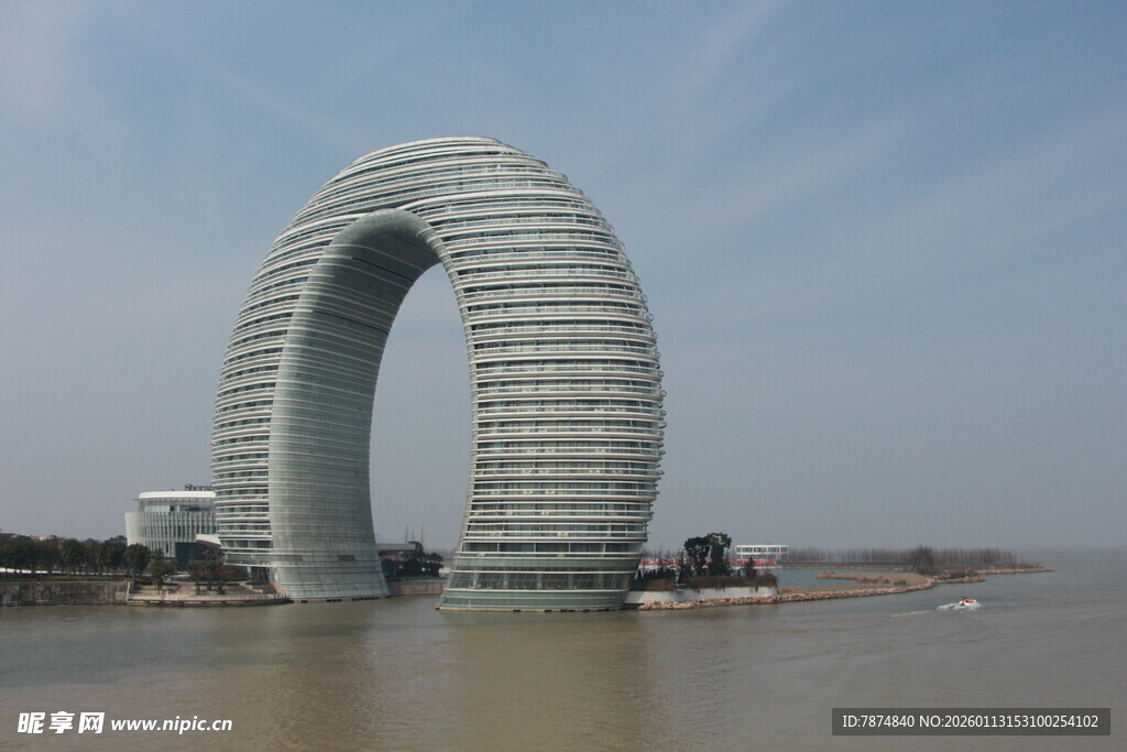 湖州月亮酒店独特外观