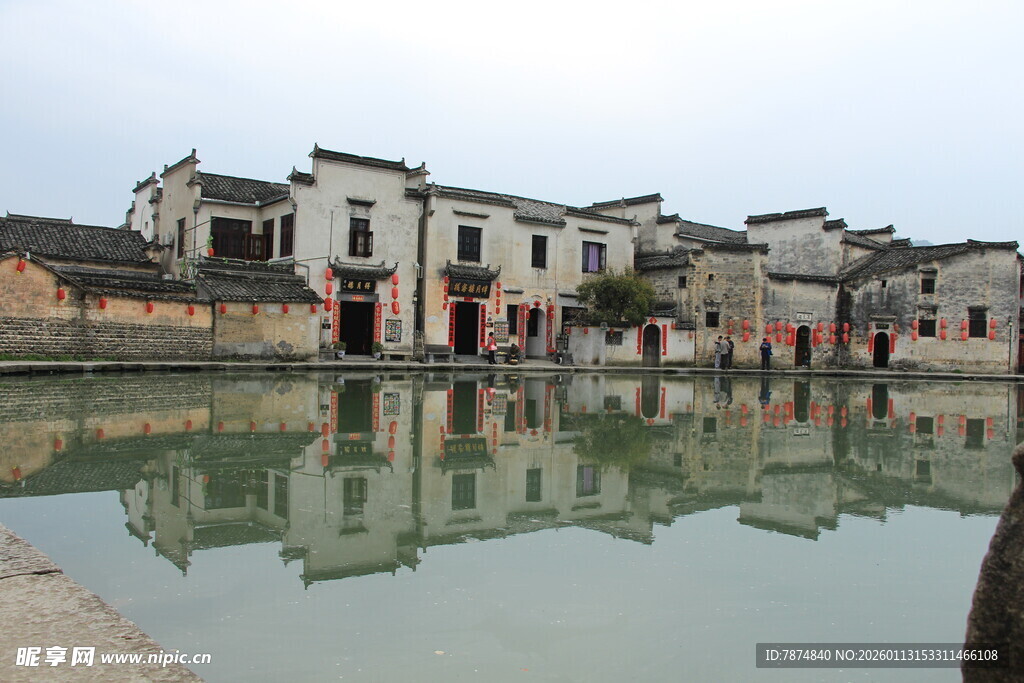 徽派古村落水边建筑景观