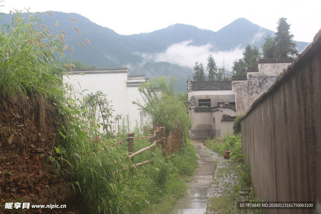 山间村落小道 自然景致