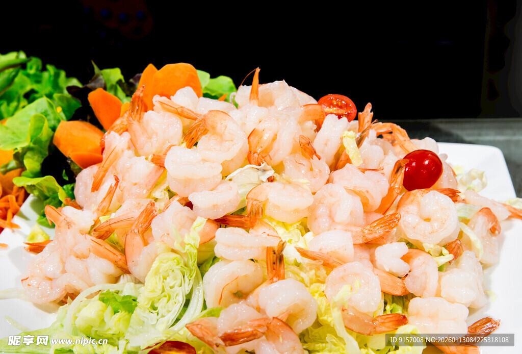 美味虾仁沙拉拼盘