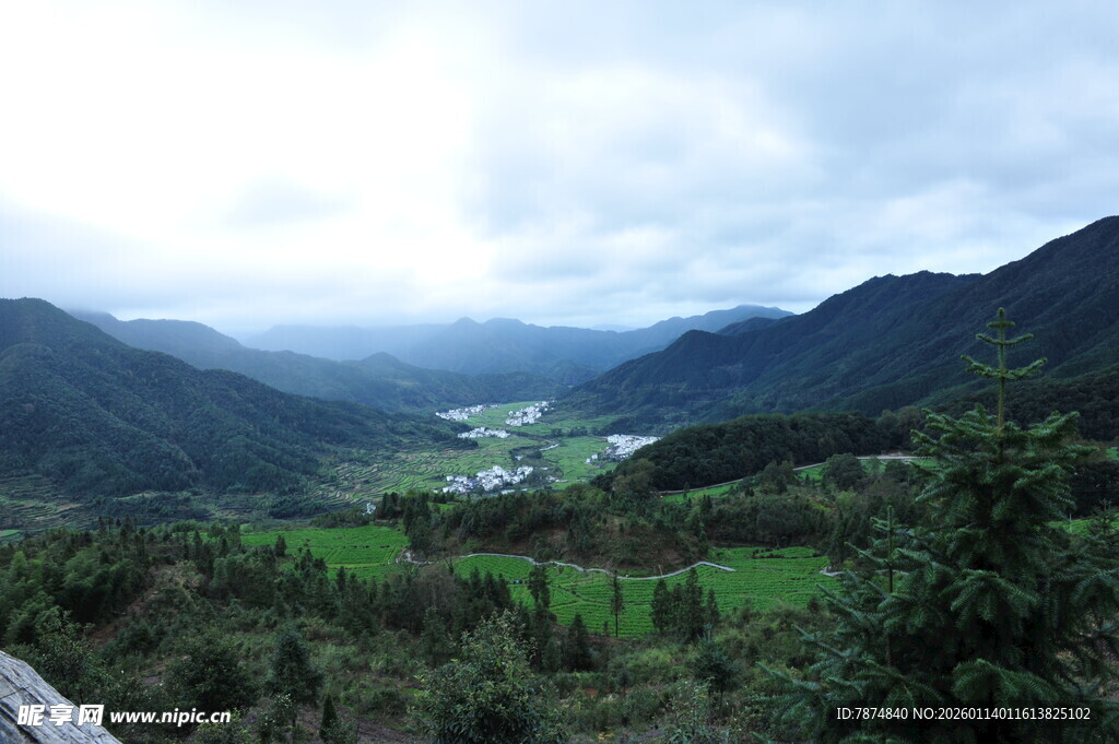 山间绿野风光美景