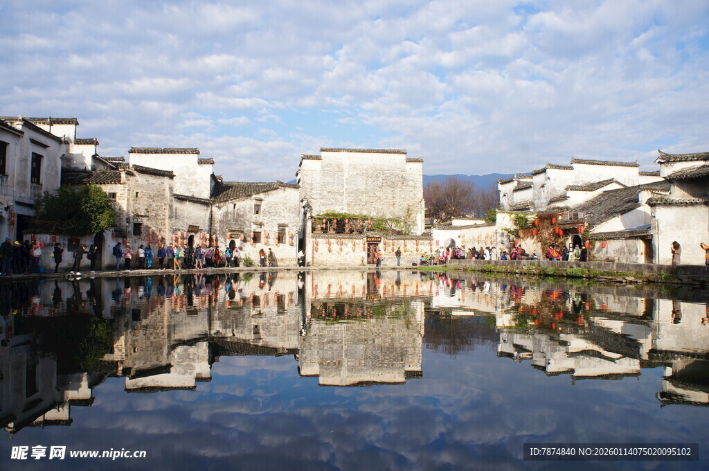 水乡倒影 静谧中式建筑群