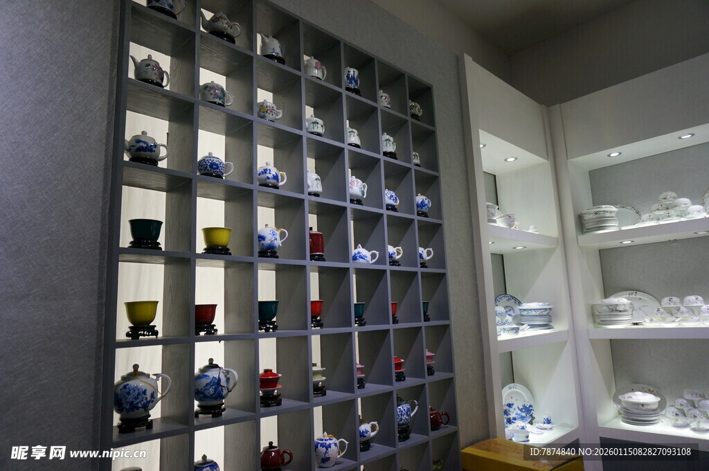 精致鞋类陈列展示架