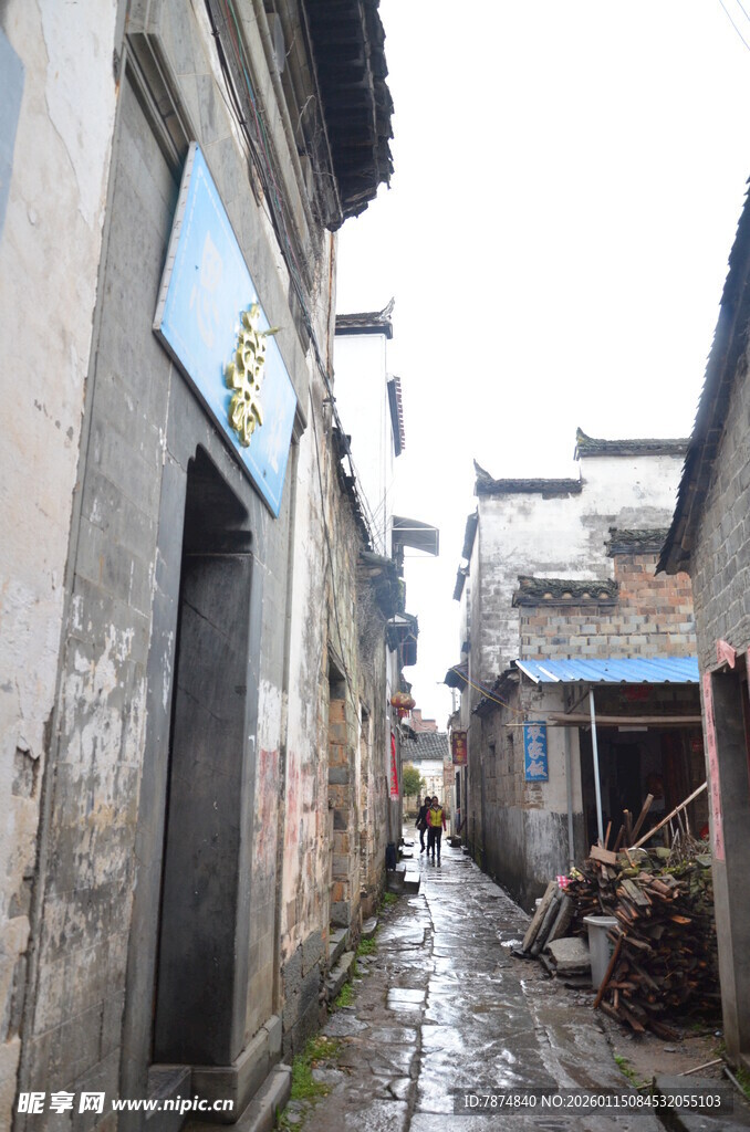 古旧小巷 尽显岁月痕迹