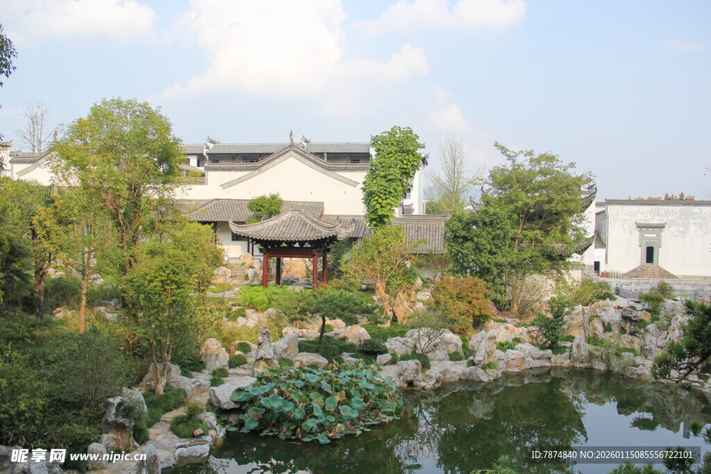 中式庭院池塘景观